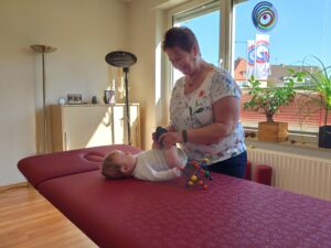 Osteopathie – Ein guter Start ins Leben für dein Baby